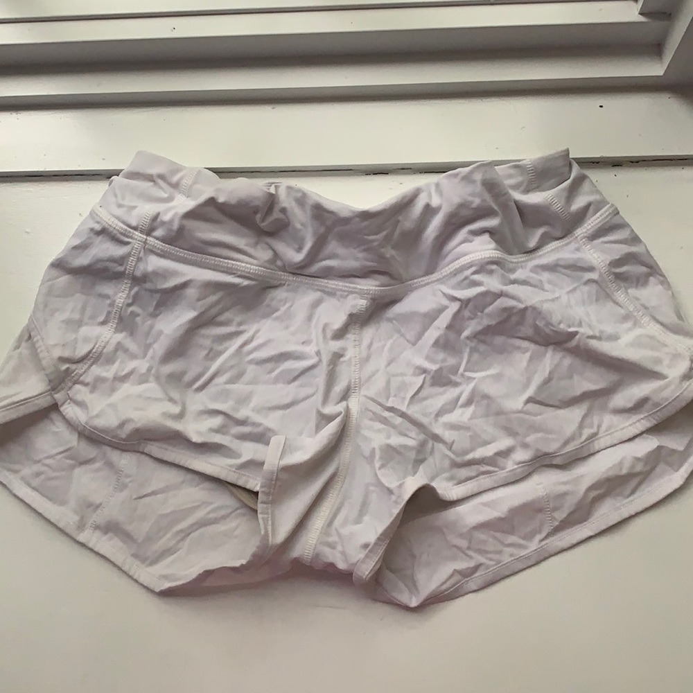 White lulu shorts size 6